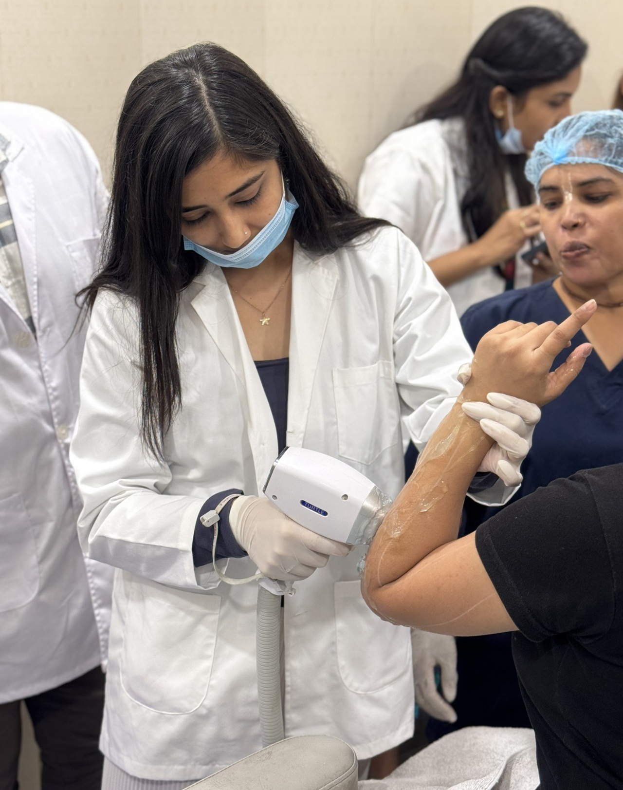 laser hair reduction hands on